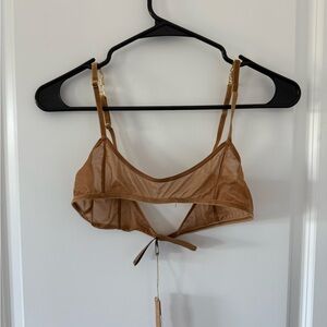 NWT SKIMS Light Brown Sheer Bralette garter